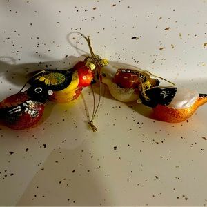 4 glass ornament birds